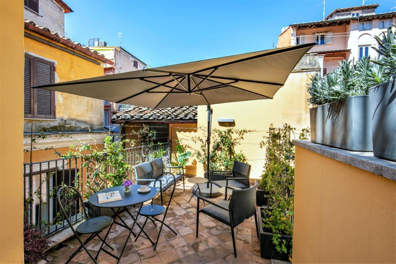 Viam 16B Suites Rom Exterior foto